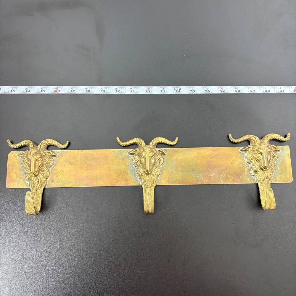 Pier 1 Vintage Brass Ram Goat Head Wall Hook Coat Rack 18.5